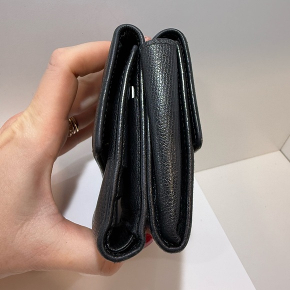 Chanel Black Leather Compact Wallet - Picture 4 of 9